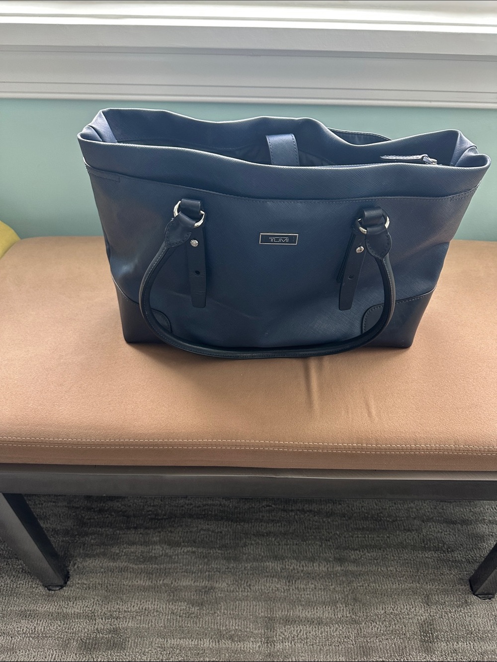 TUMI BLUE LEATHER TOTE COMPUTER TRAVEL BAG